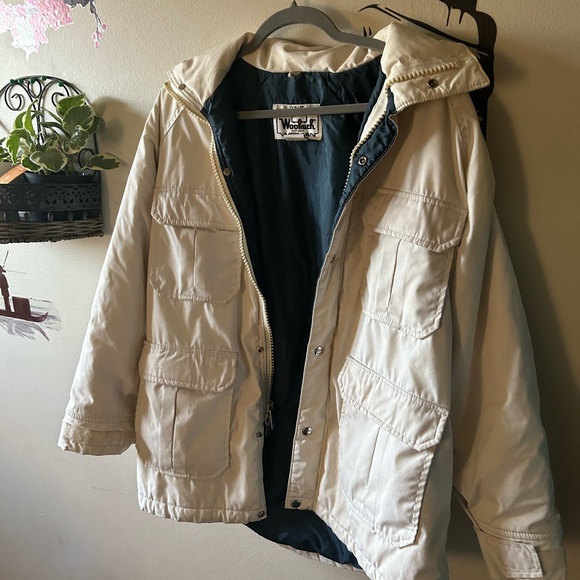 Woolrich Winter Jacket - Picture 3 of 13